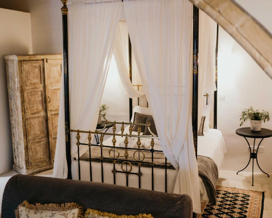 Apanemia Inn Studio Лофу Екстериор снимка